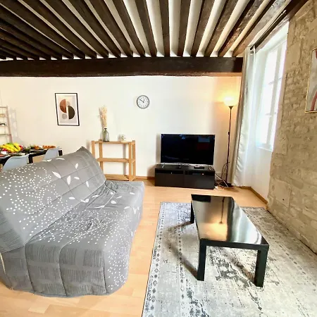 Nashira Yourhosthelper Daire Caen